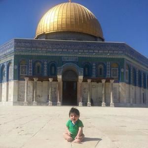 Meet your Posher, Reem